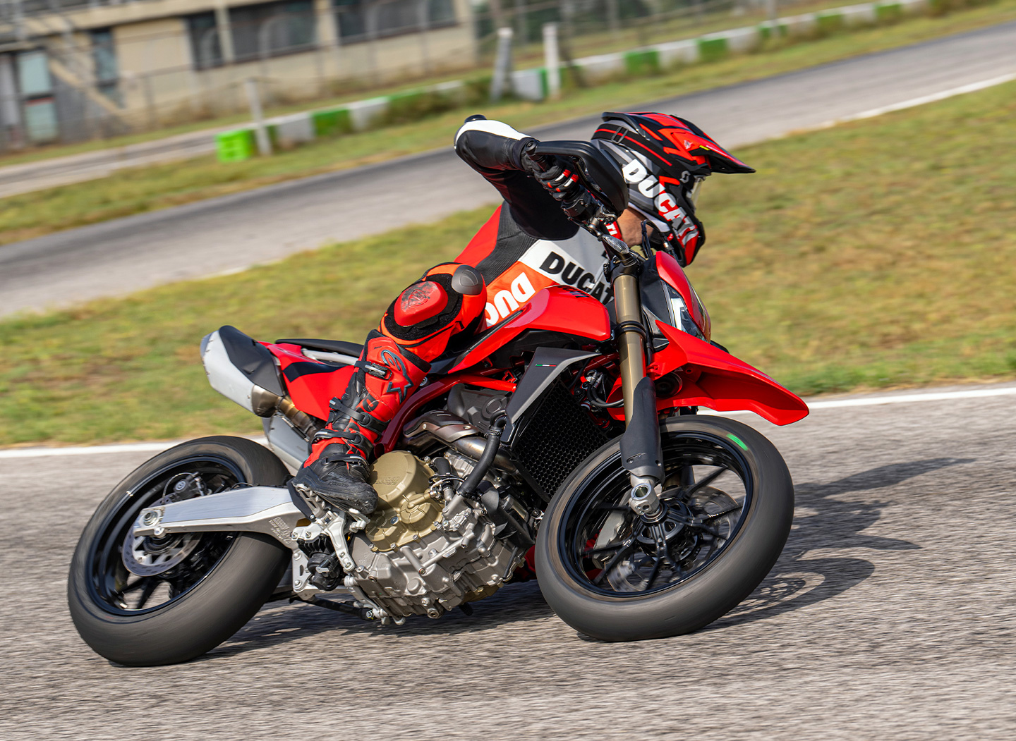 BMS - Hypermotard 698 Mono